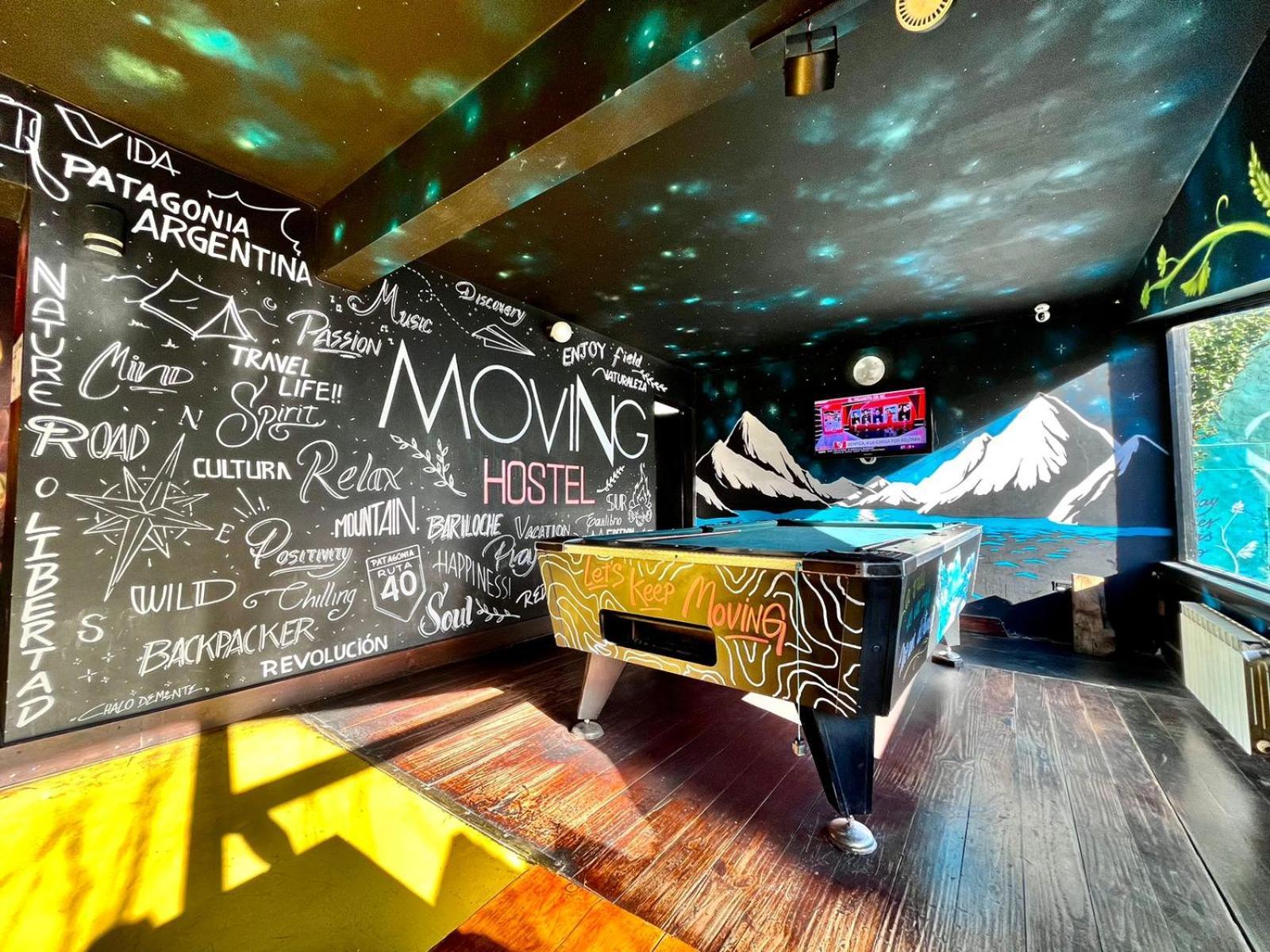 Moving Hostel Travel Bar Bariloche Zewnętrze zdjęcie