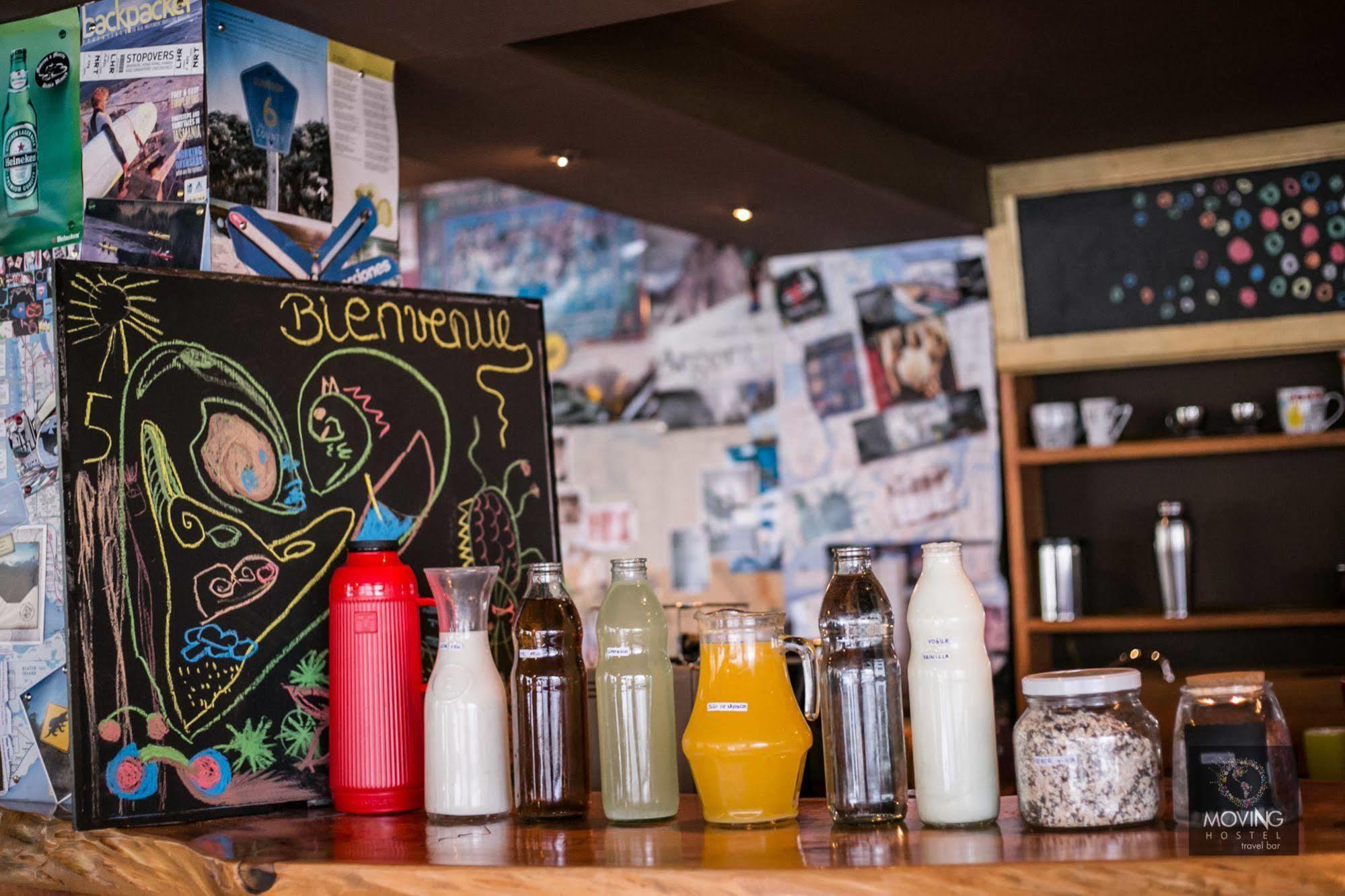 Moving Hostel Travel Bar Bariloche Zewnętrze zdjęcie